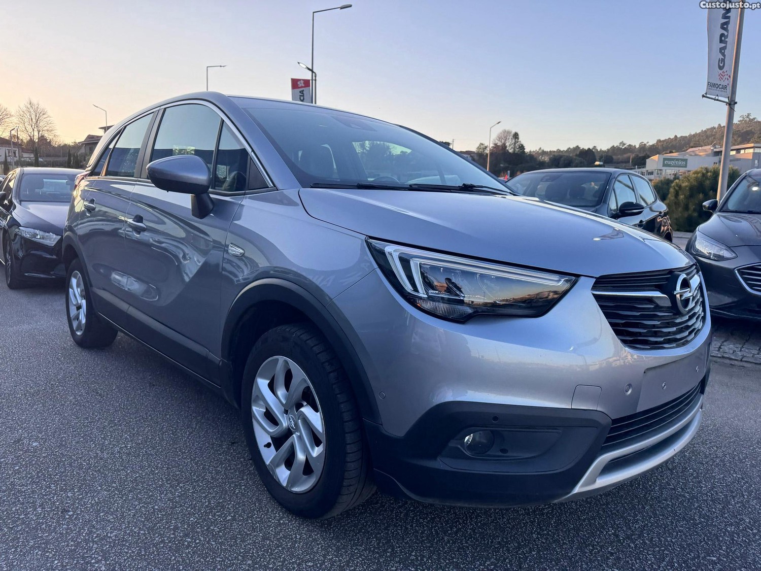 Opel Crossland X 1.2 T Innovation Aut. — fotografia 9