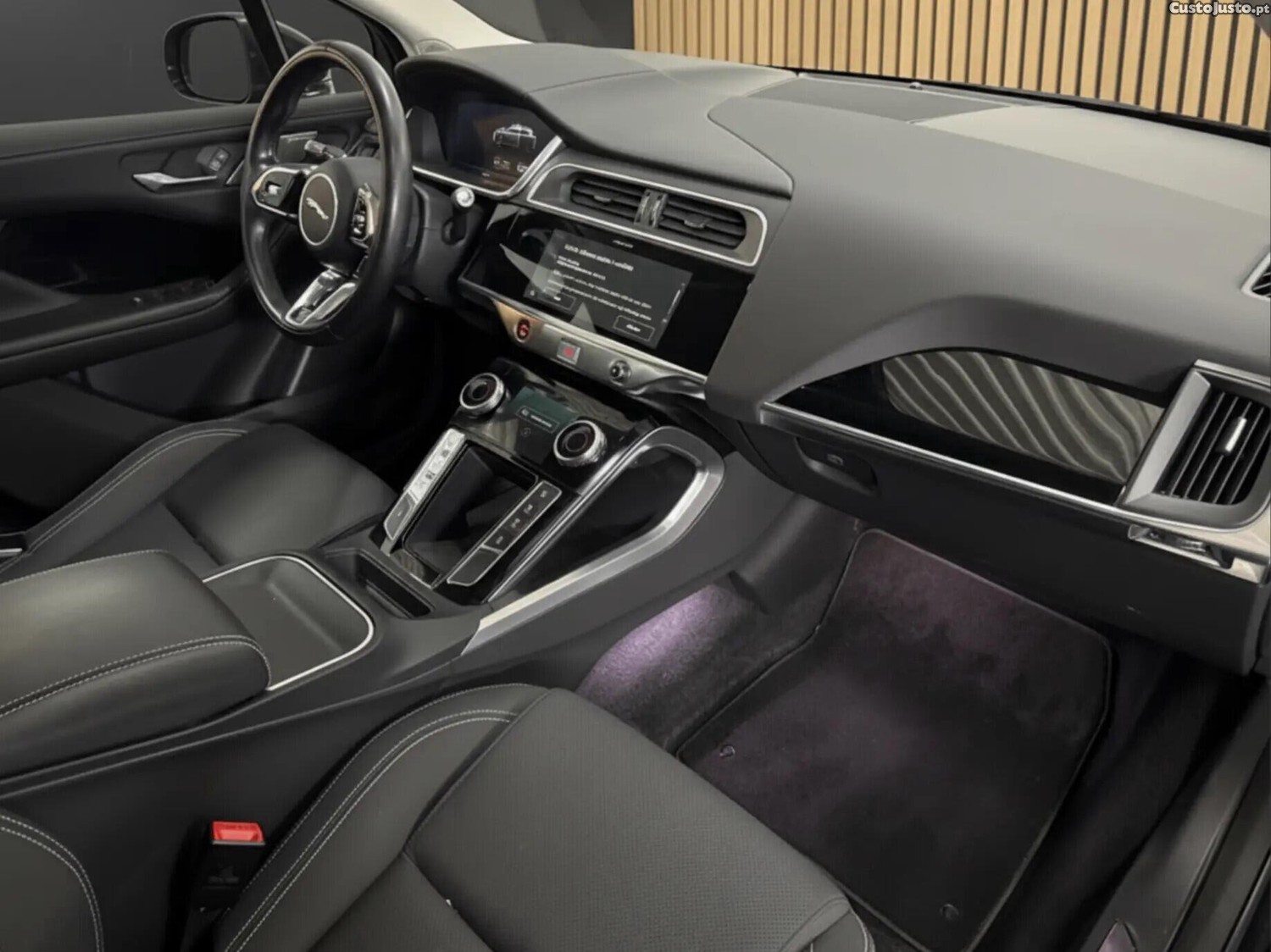 Jaguar I-Pace EV320 AWD SE — fotografia 4