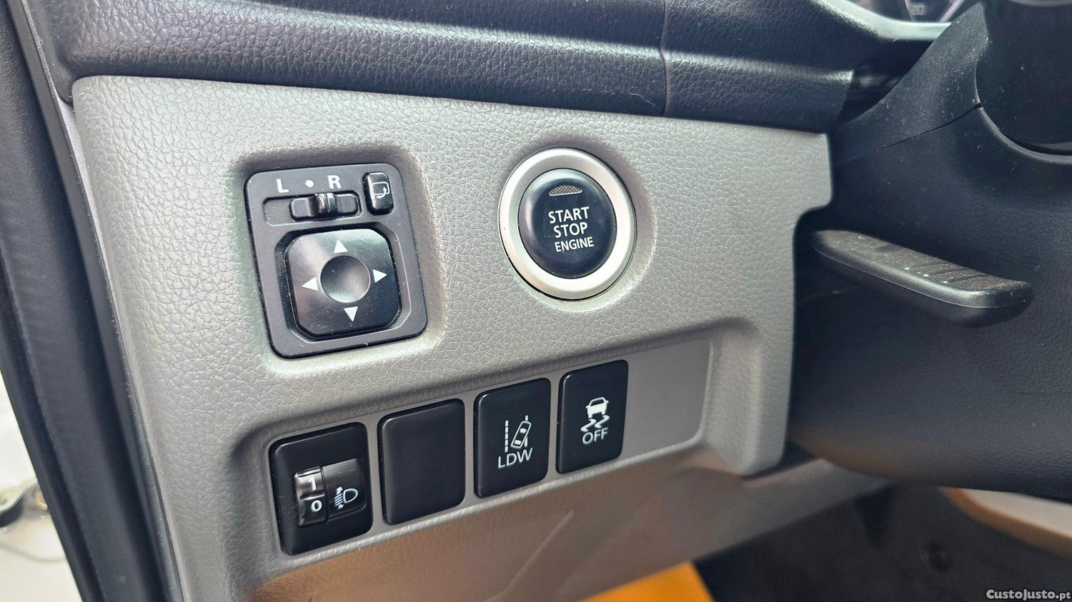 Mitsubishi L200 2.4 DI-D CD Intense Sportbox Strakar 4WD — fotografia 14