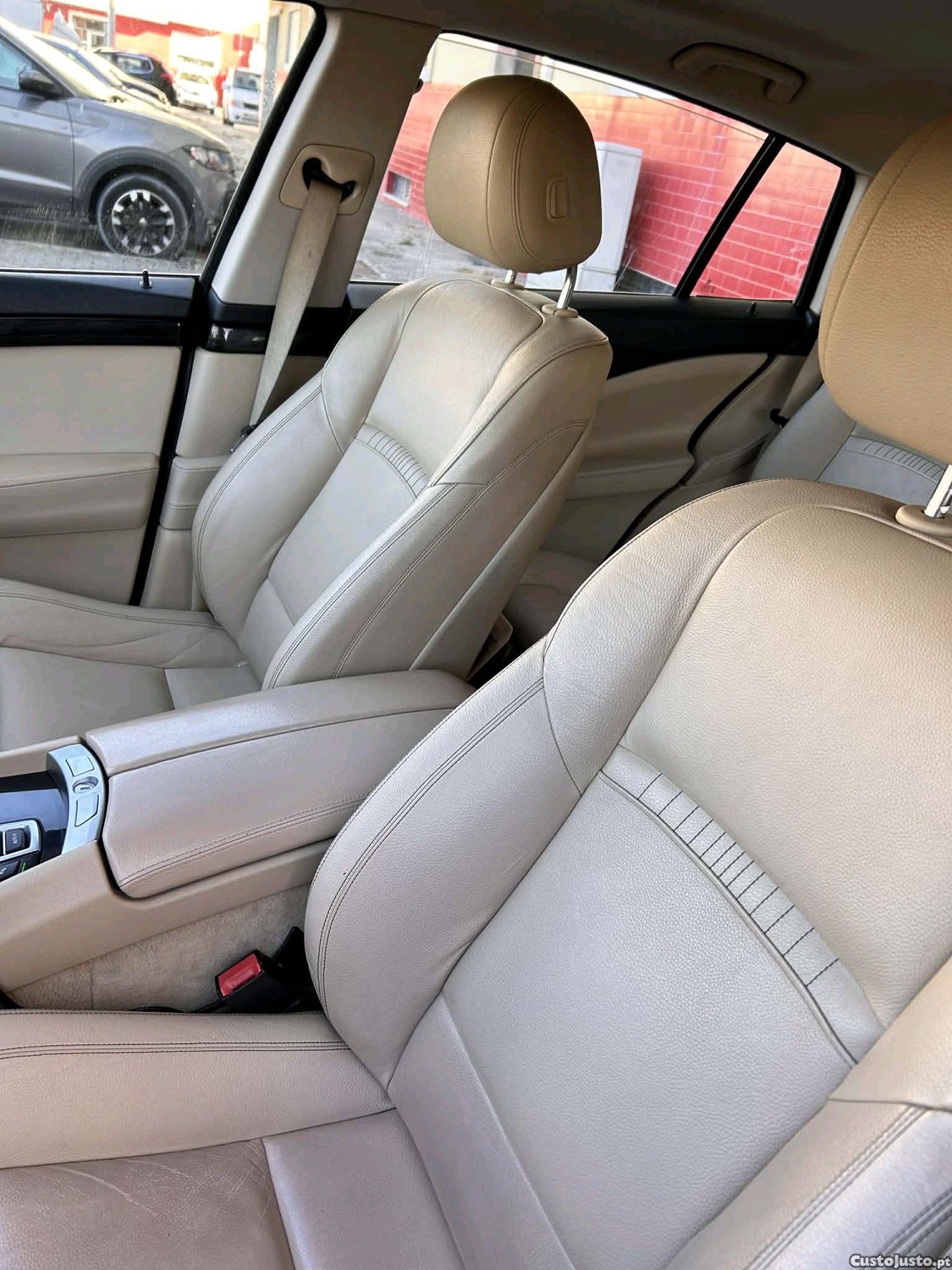 BMW 520 gran turismo luxury — fotografia 6
