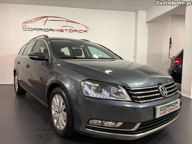 VW Passat 2.0 TDI Bluemotion — photo 4