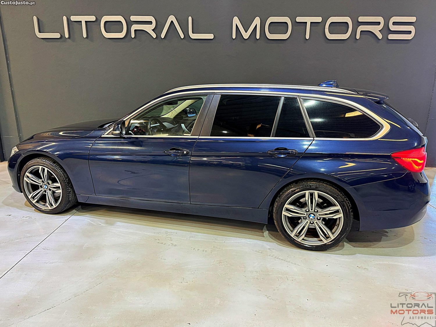 BMW 320 d Pack M Auto — fotografia 19
