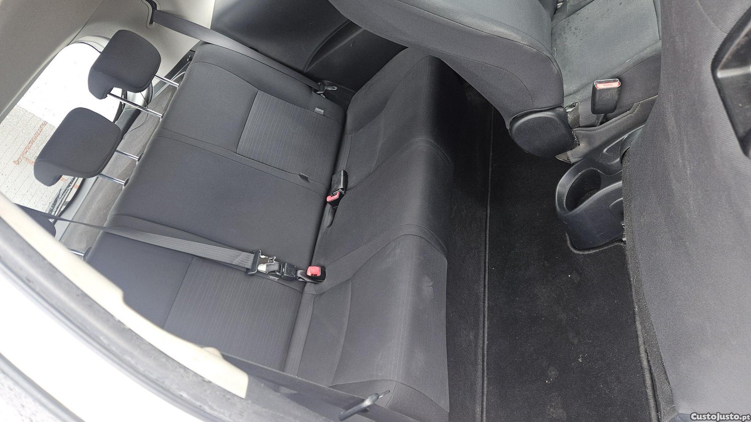 Toyota Yaris LUNA — fotografia 3