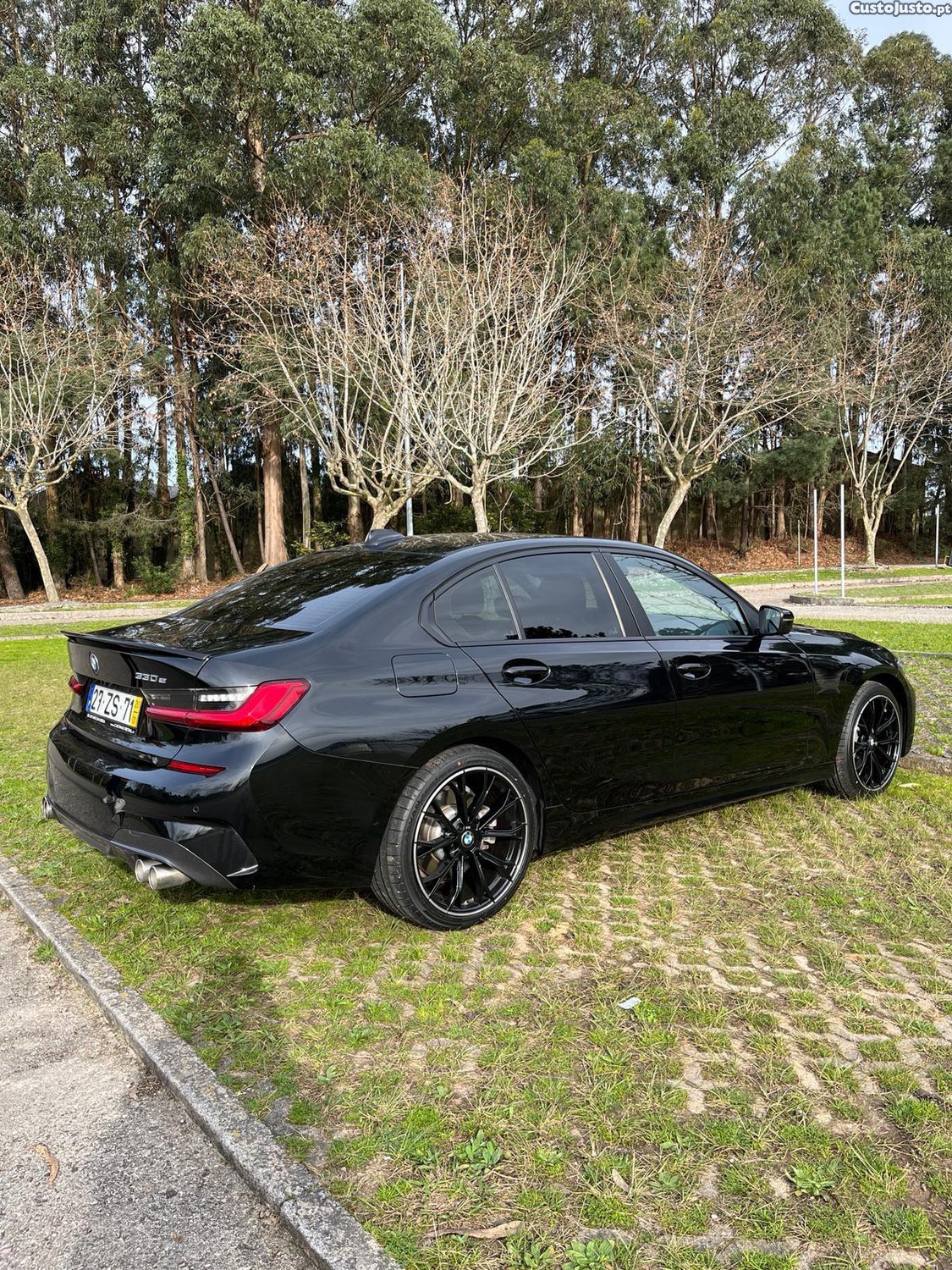 BMW 330 e hibrido — fotografia 2