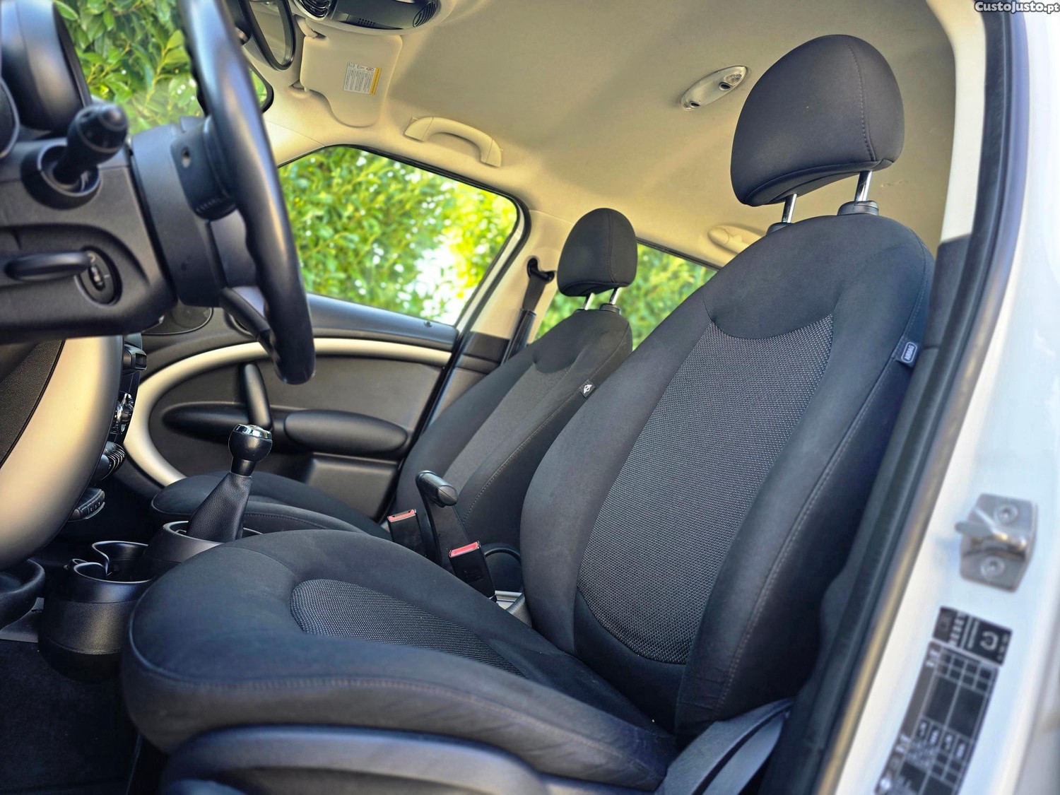 MINI Countryman 1.6d — fotografia 2