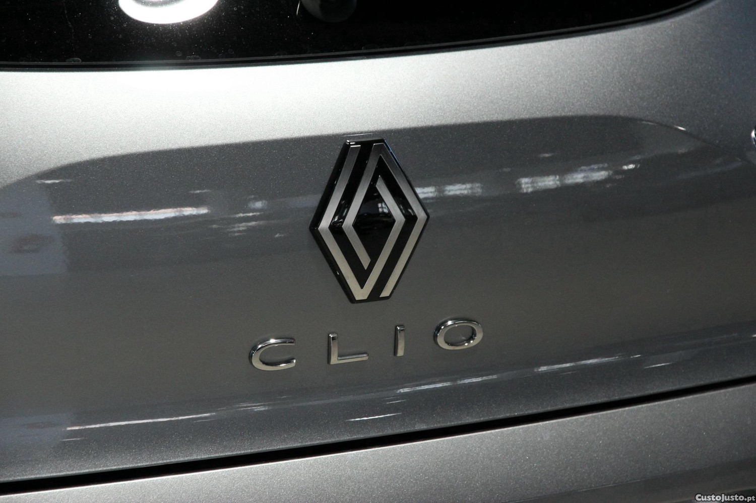 Renault Clio 1.0 TCe Evolution Bi-Fuel — fotografia 21