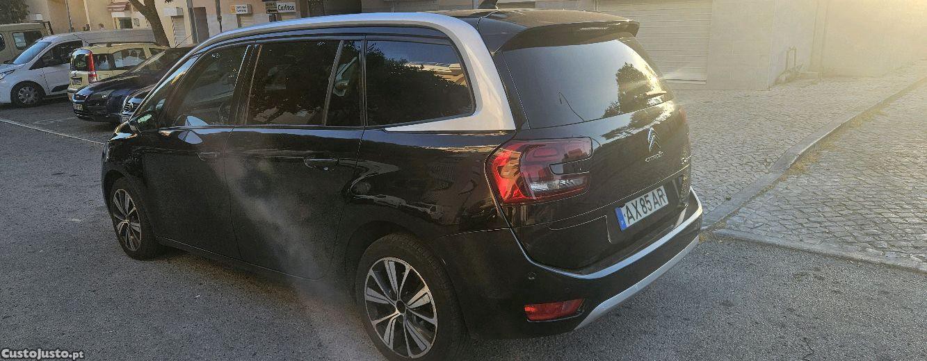 Citroën C4 Spacetourer automática 7 lugares — fotografia 3