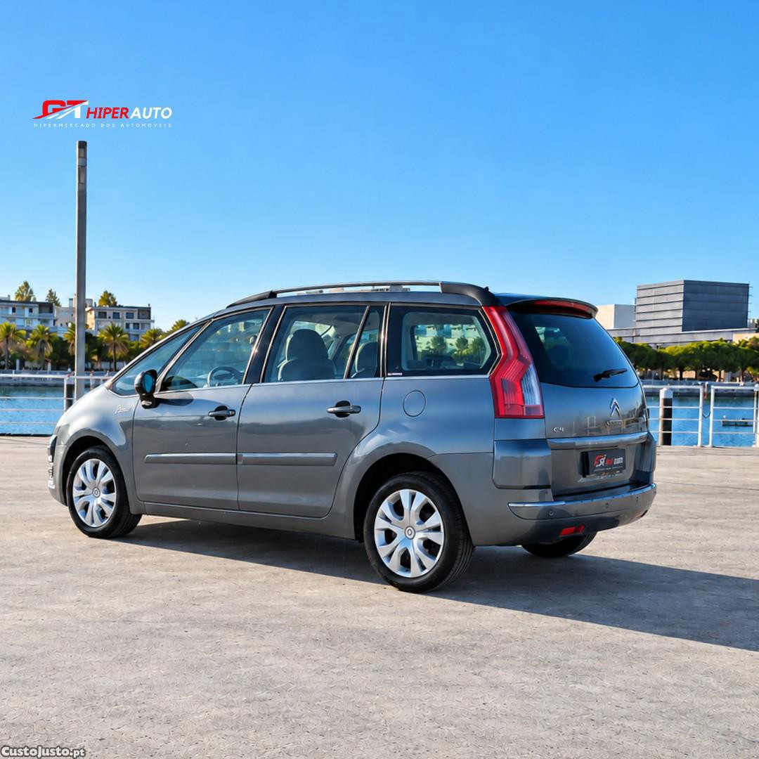 Citroën C4 Grand Picasso 1.6 e-HDi Exclusive CMP6 — photo 4