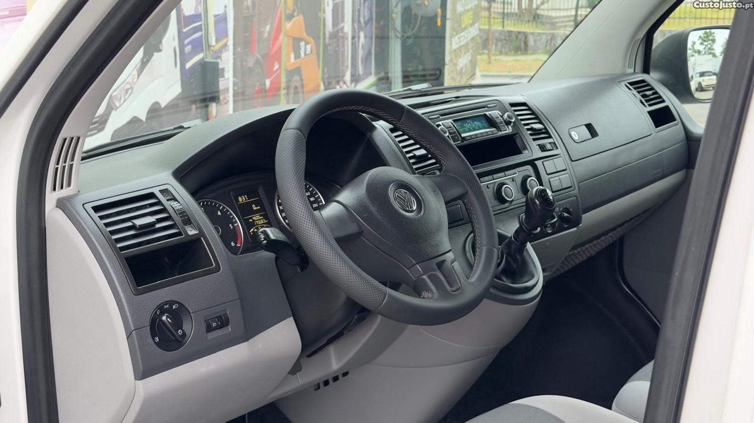 Volkswagen Transporter 2.0 TDi 114 CD L.Extra BlueMotion — fotografia 10