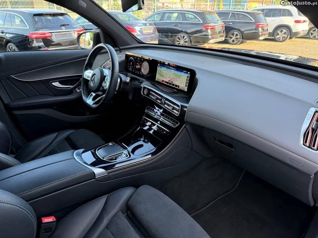 Mercedes-Benz EQC 400 400 4Matic AMG Line - 22 — photo 4