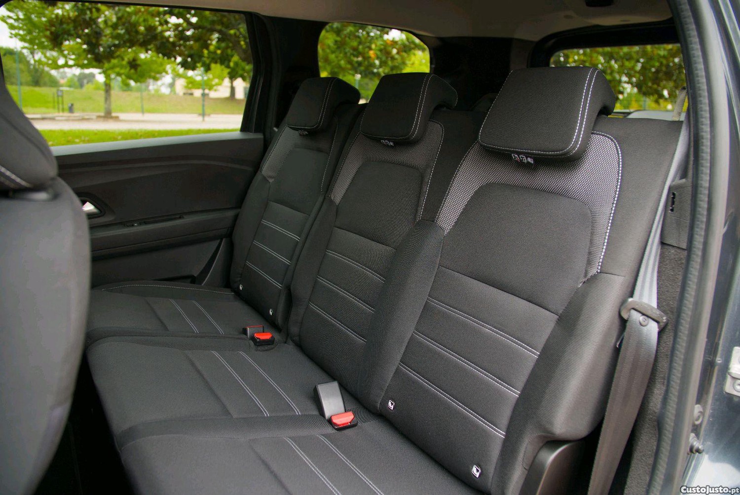 Dacia Jogger Comfort Full Extras — fotografia 7