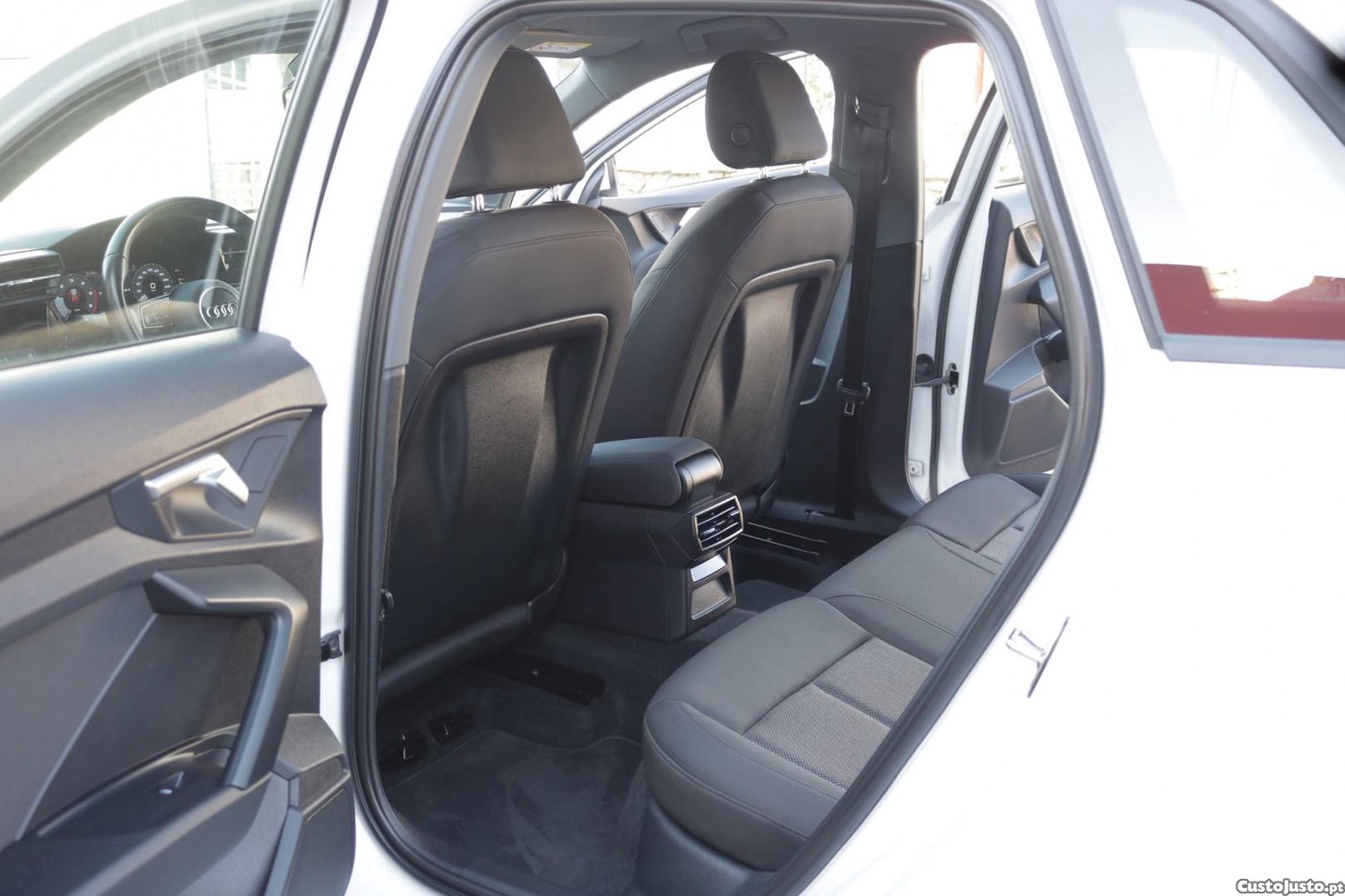 Audi A3 Sportback 30 TDI Advanced — fotografia 37