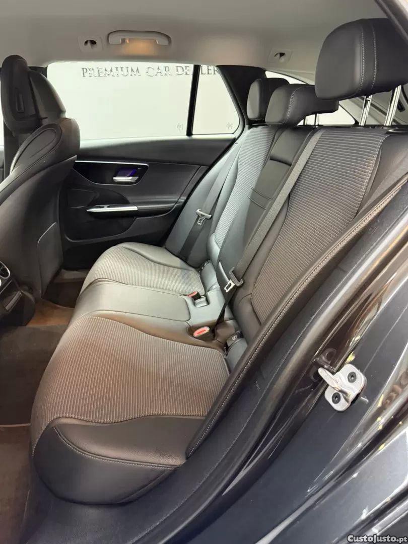 Mercedes-Benz C 300 E avantgarde — fotografia 3