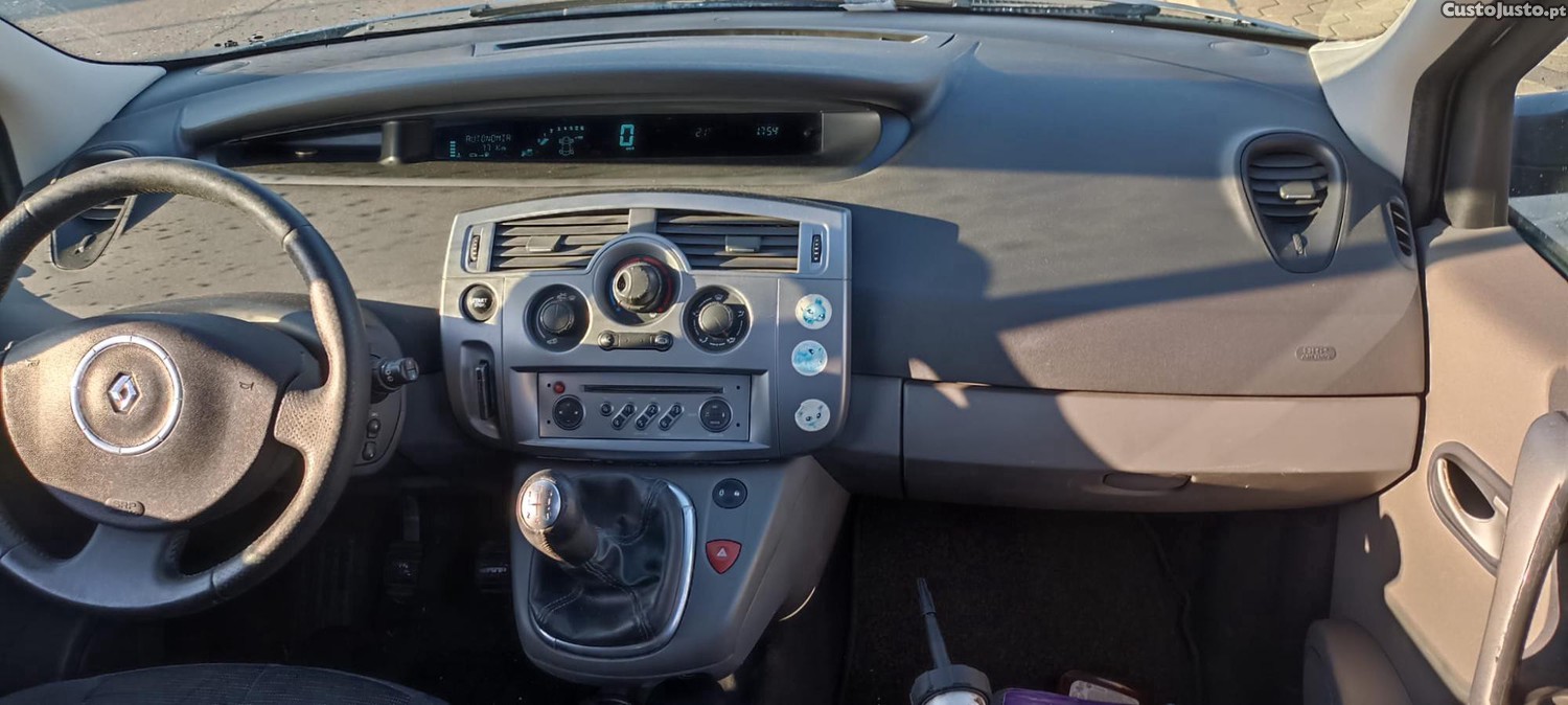 Renault Mégane Scenic 1.4 Gasolina Muito Bom-Sò 86000kms Reais — fotografia 6