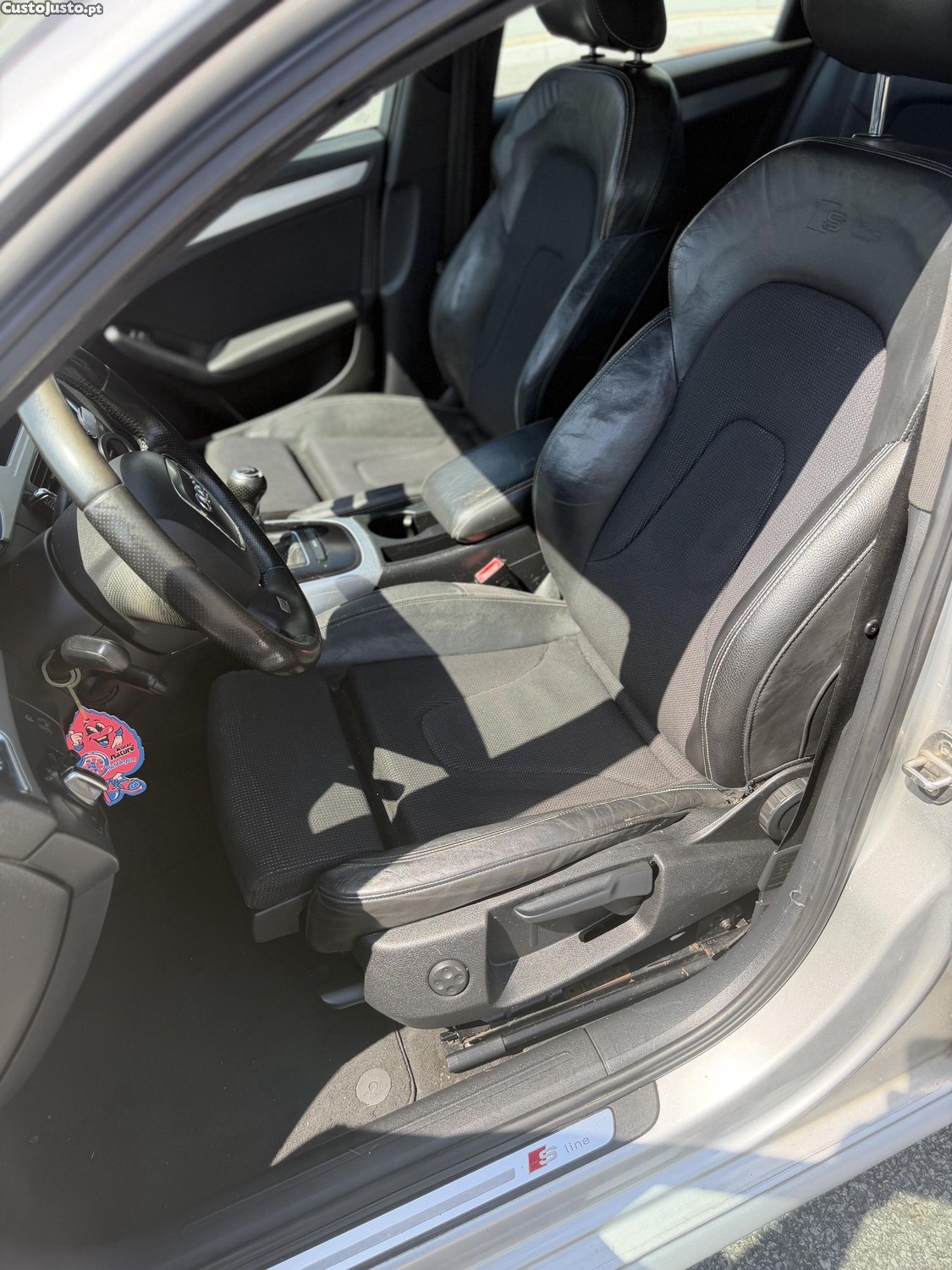 Audi A4 2.0 TDi S-Line — fotografia 4