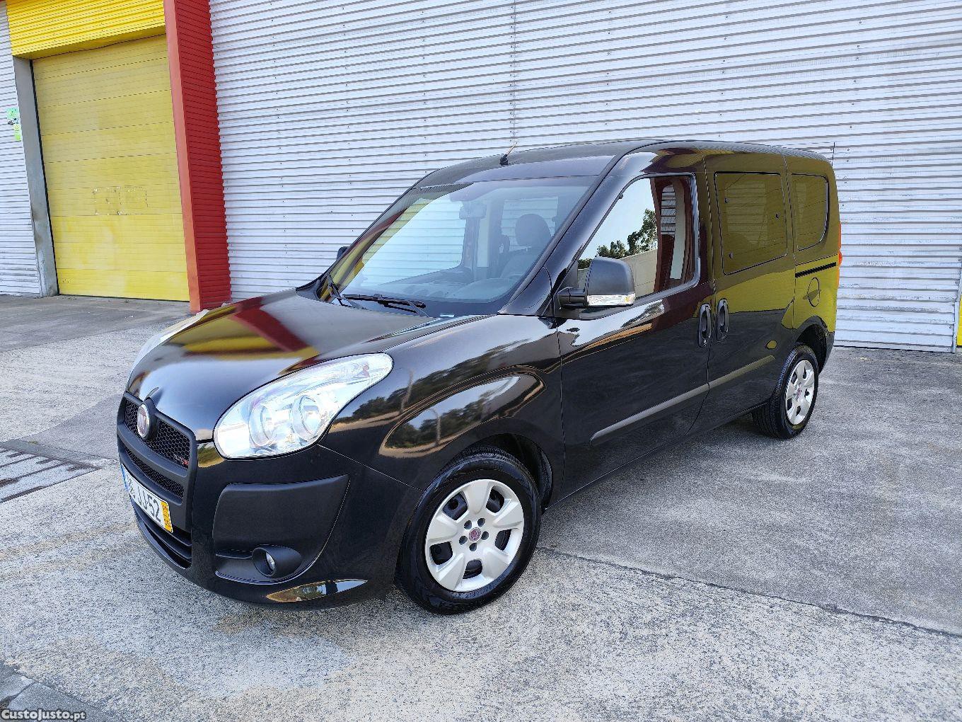 Fiat Doblo 1.3 MultiJet 5 Lugares — fotografia 10