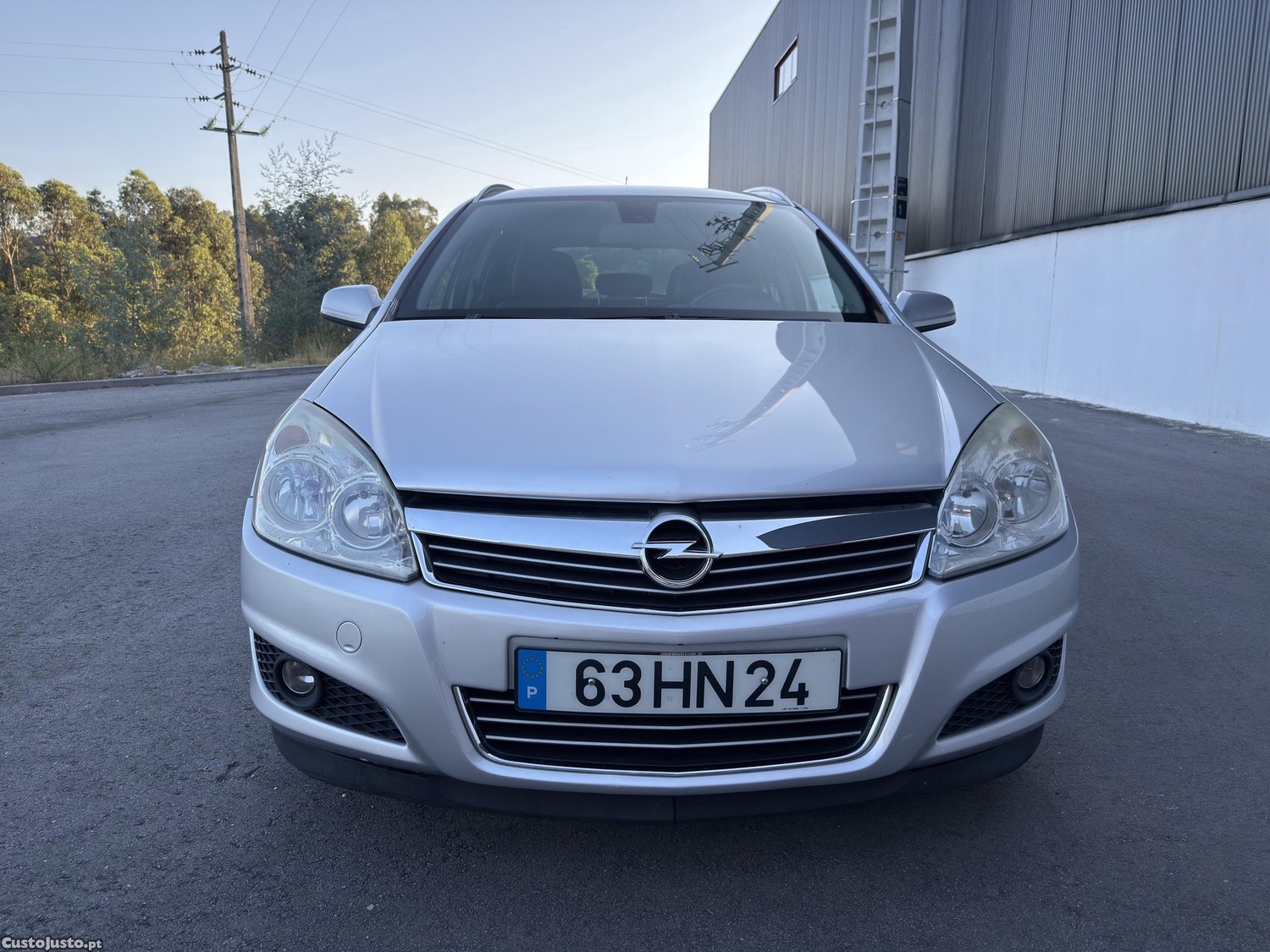 Opel Astra 1.7 CDTI — fotografia 11