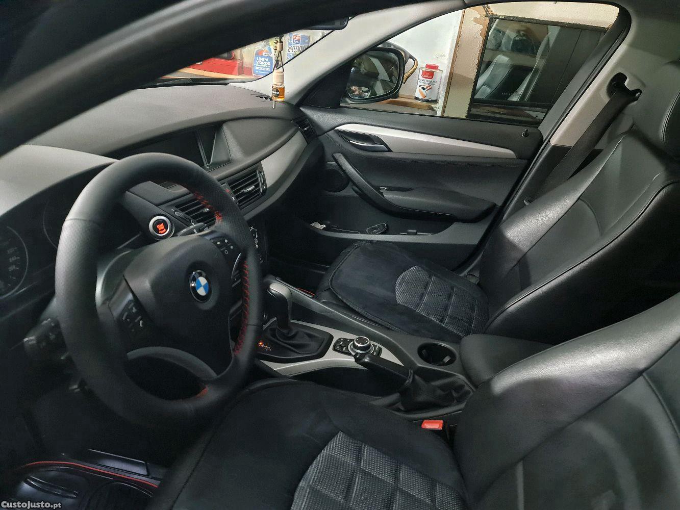 BMW X1 xdrive 2.0 — fotografia 2