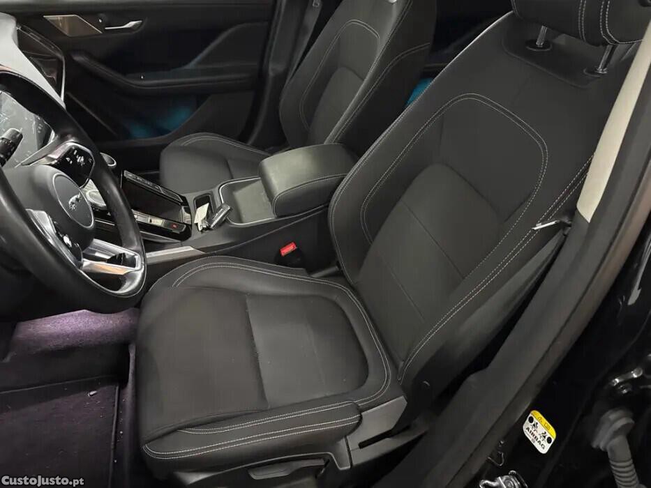 Jaguar I-Pace EV320 AWD SE — fotografia 2