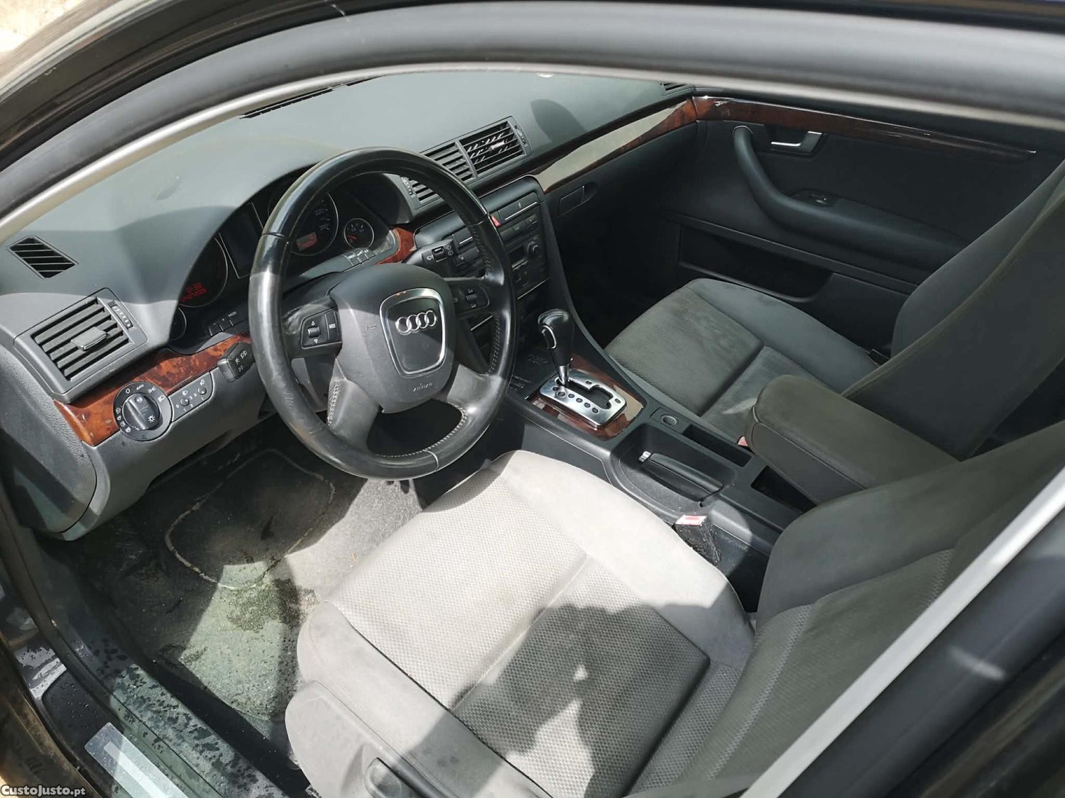 Audi A4 2l tdi 143cv b7 vendida compléta para peças — fotografia 5