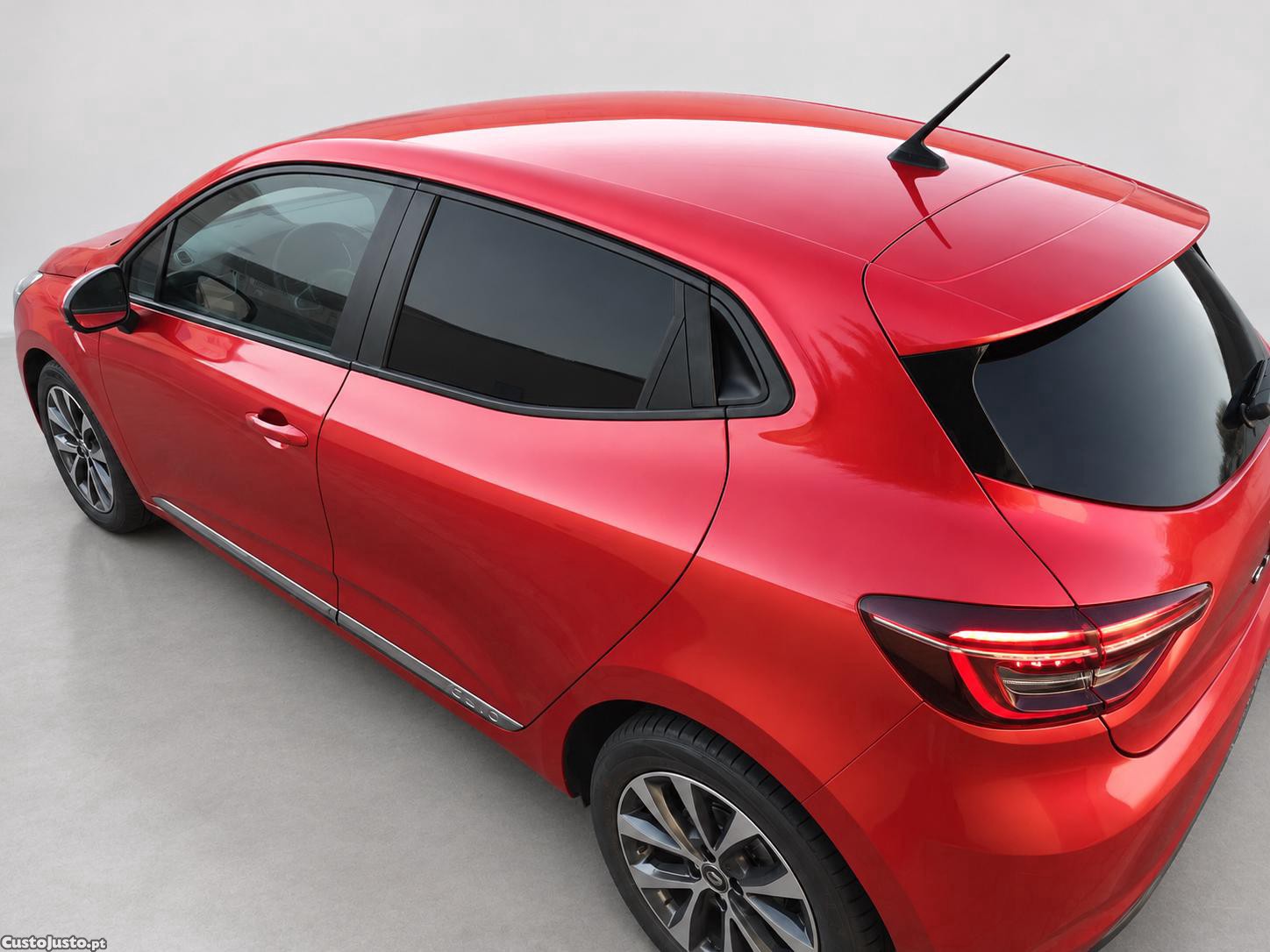 Renault Clio Clio V - 20 — photo 3