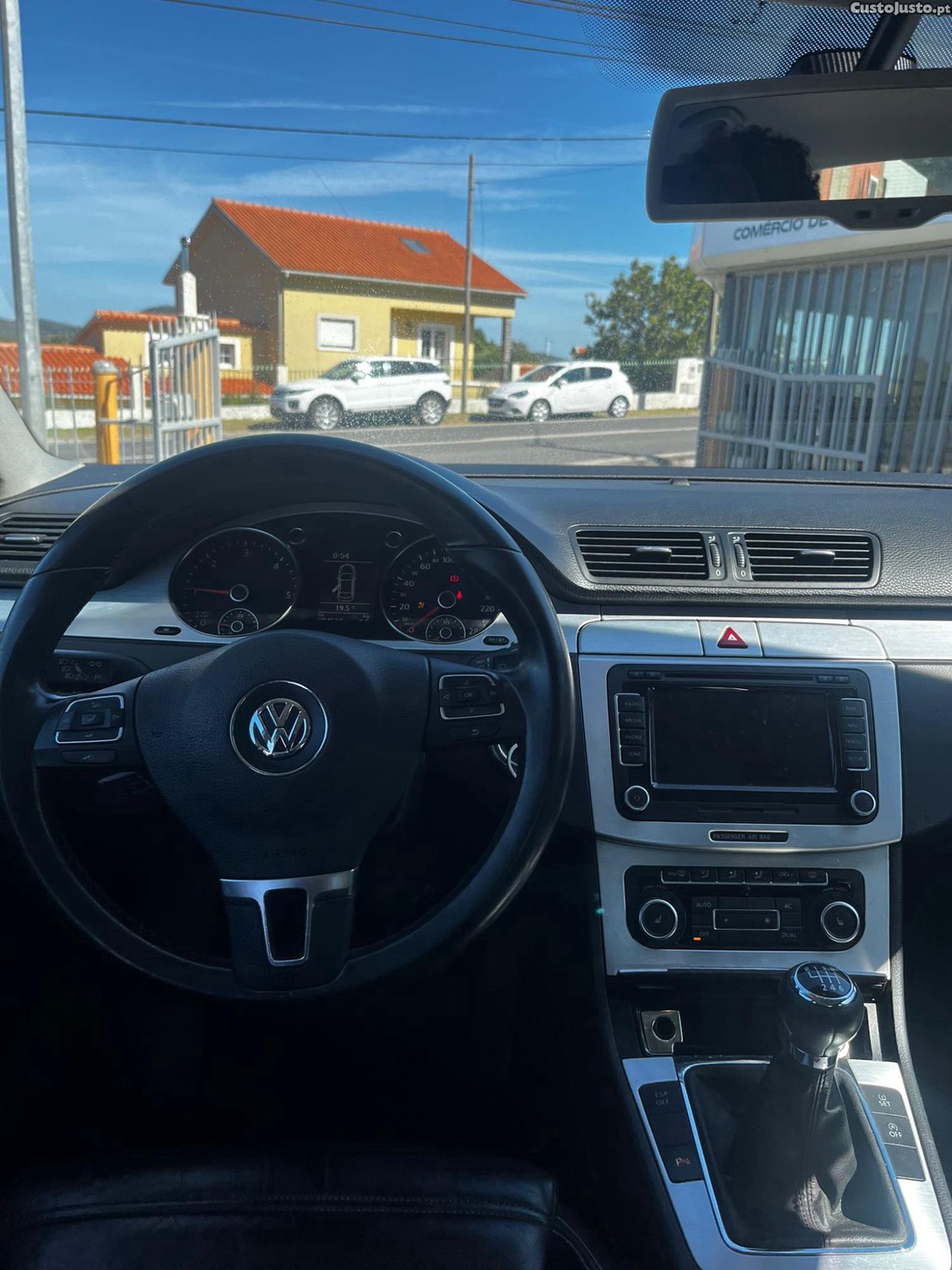Volkswagen Passat Cc — fotografia 3