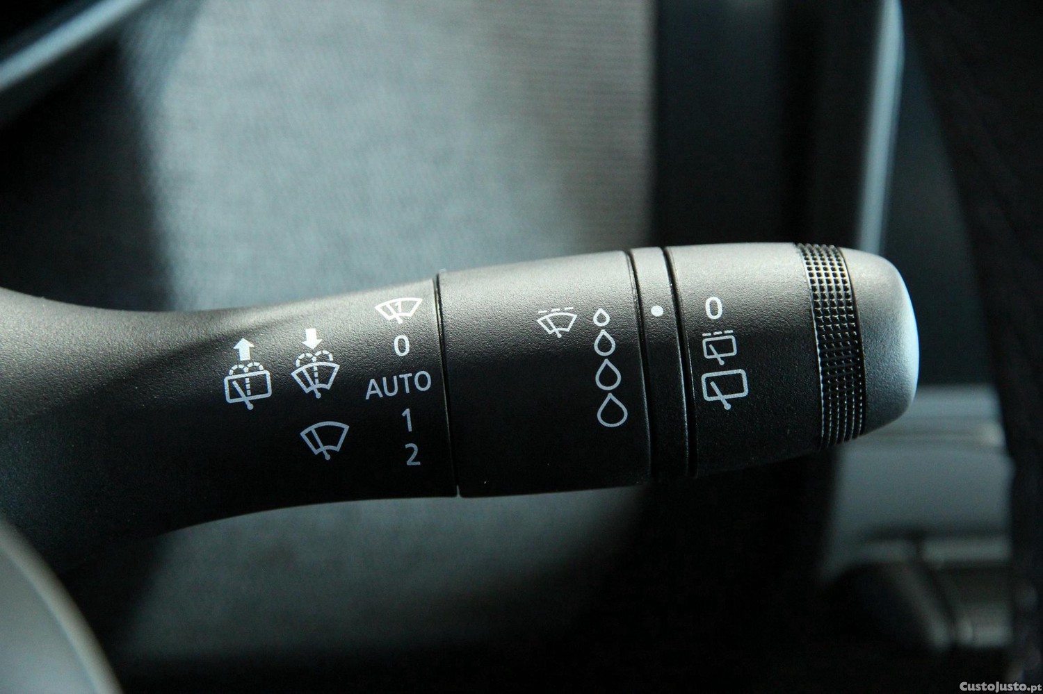 Renault Clio 1.0 TCe Evolution Bi-Fuel — fotografia 9