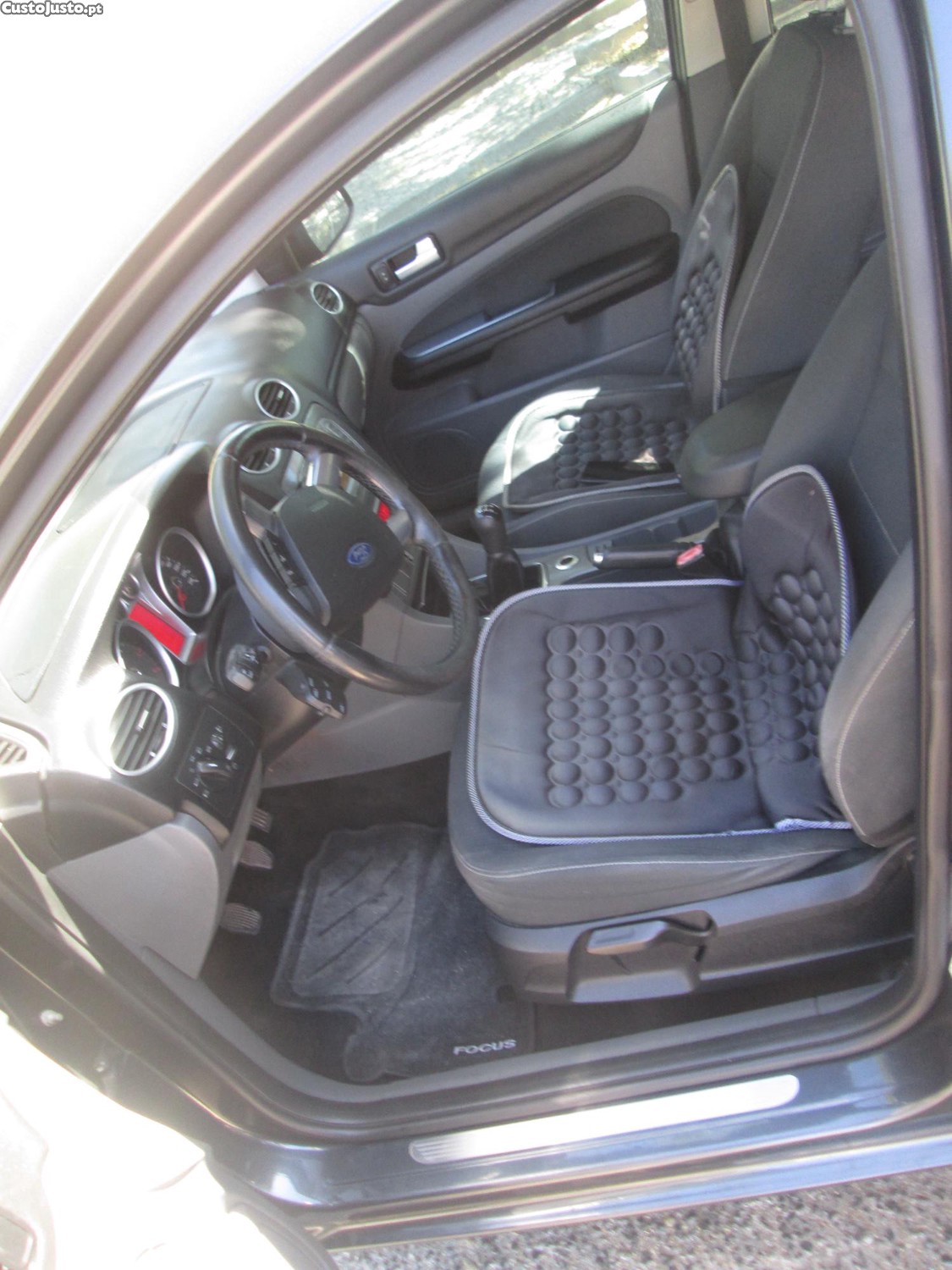 Ford Focus 1.6 Tdci 109 — fotografia 8