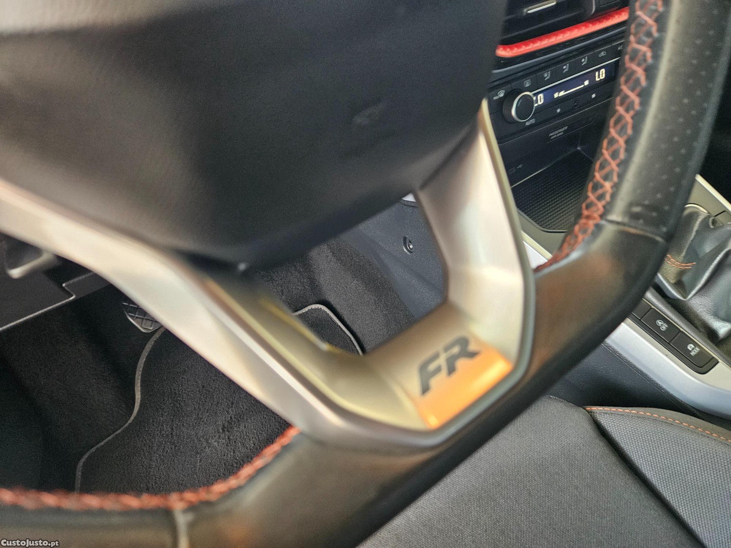 SEAT Arona 1.0 TSI FR — fotografia 9