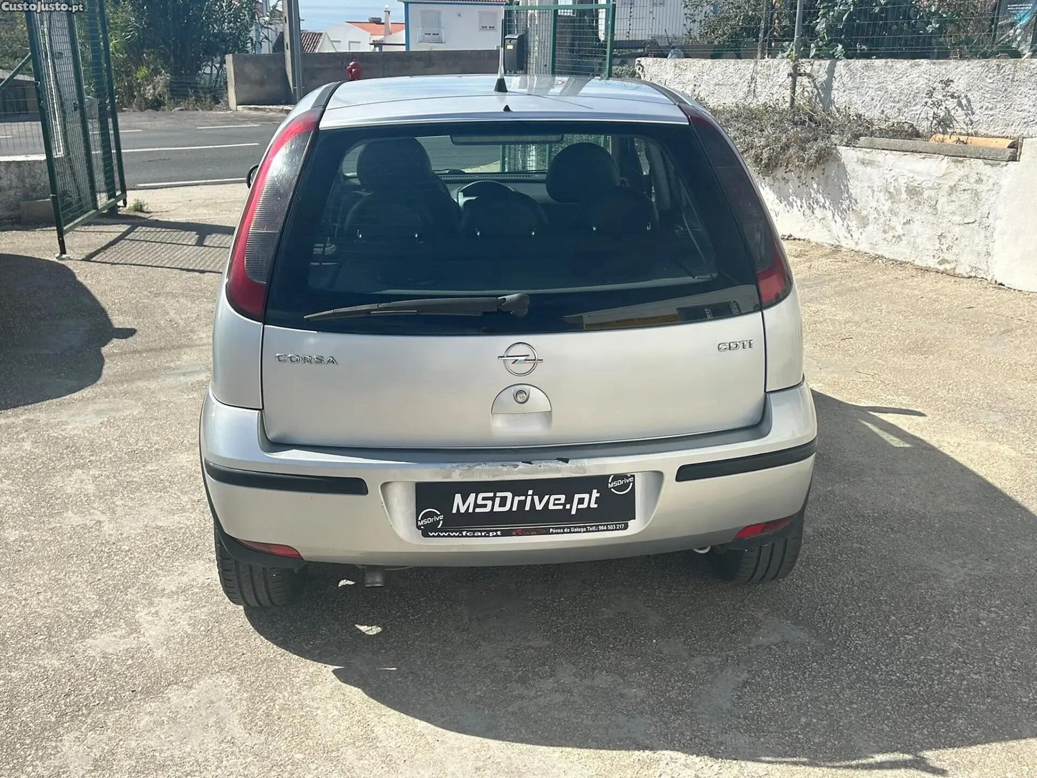 Opel Corsa 1.3 CDTi Silver — fotografia 14