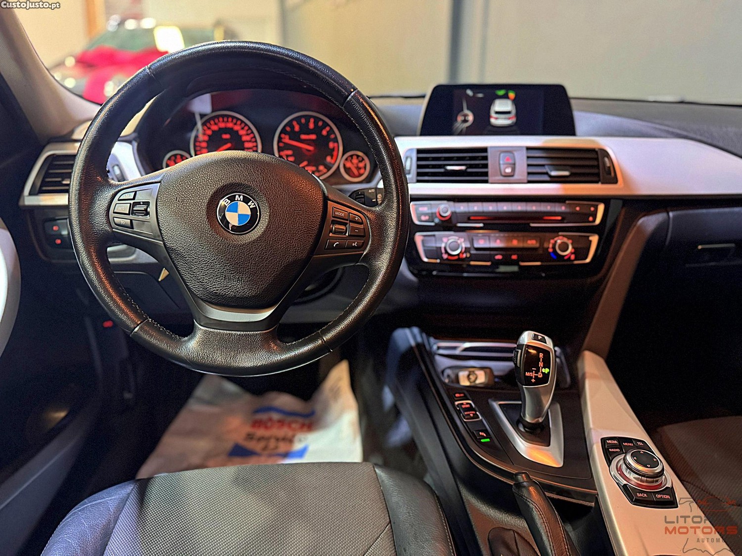 BMW 320 d Pack M Auto — fotografia 7