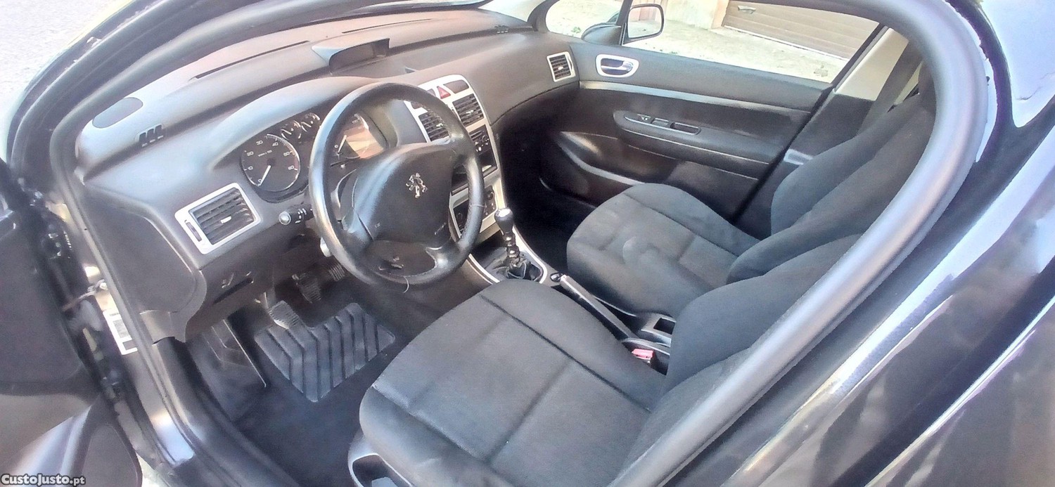 Peugeot 307 1.6 hdi - 06 — photo 5