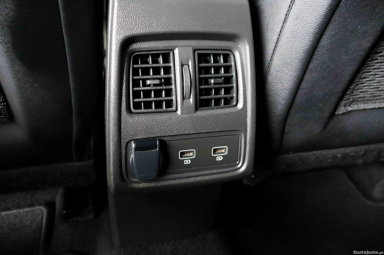Renault Captur 1.0 TCe Techno — fotografia 15