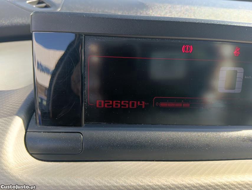 Citroën C4 Cactus — photo 3
