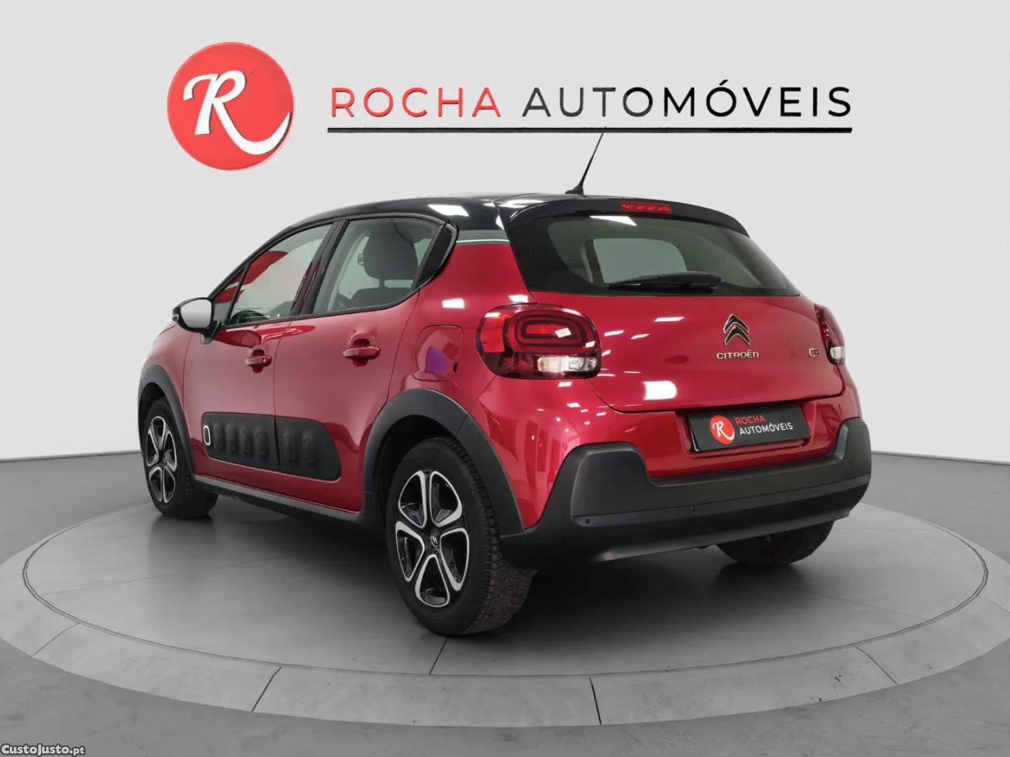 Citroën C3 1.2 PureTech Shine EAT6 — fotografia 3