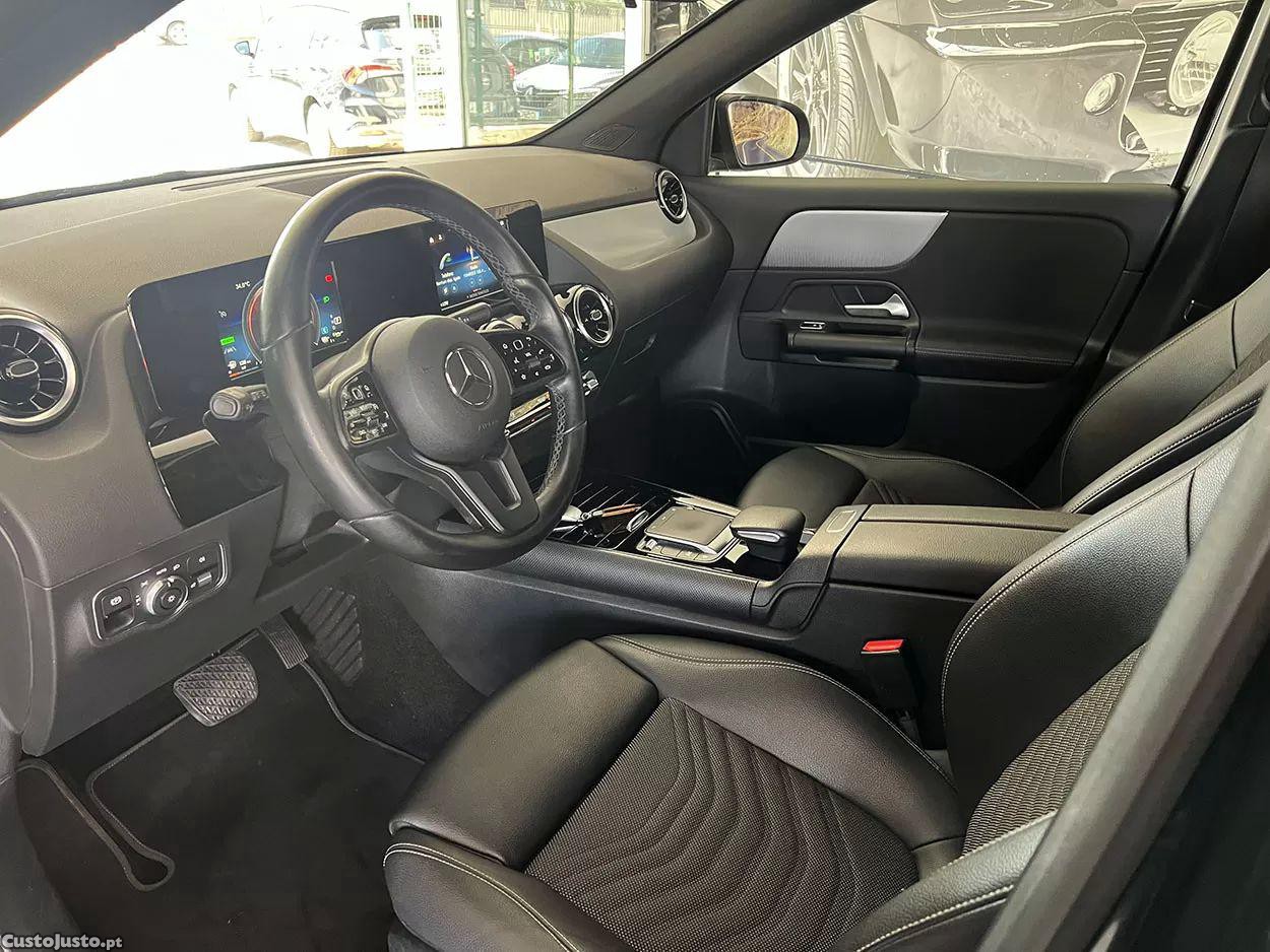 Mercedes-Benz GLA 250 E — fotografia 18