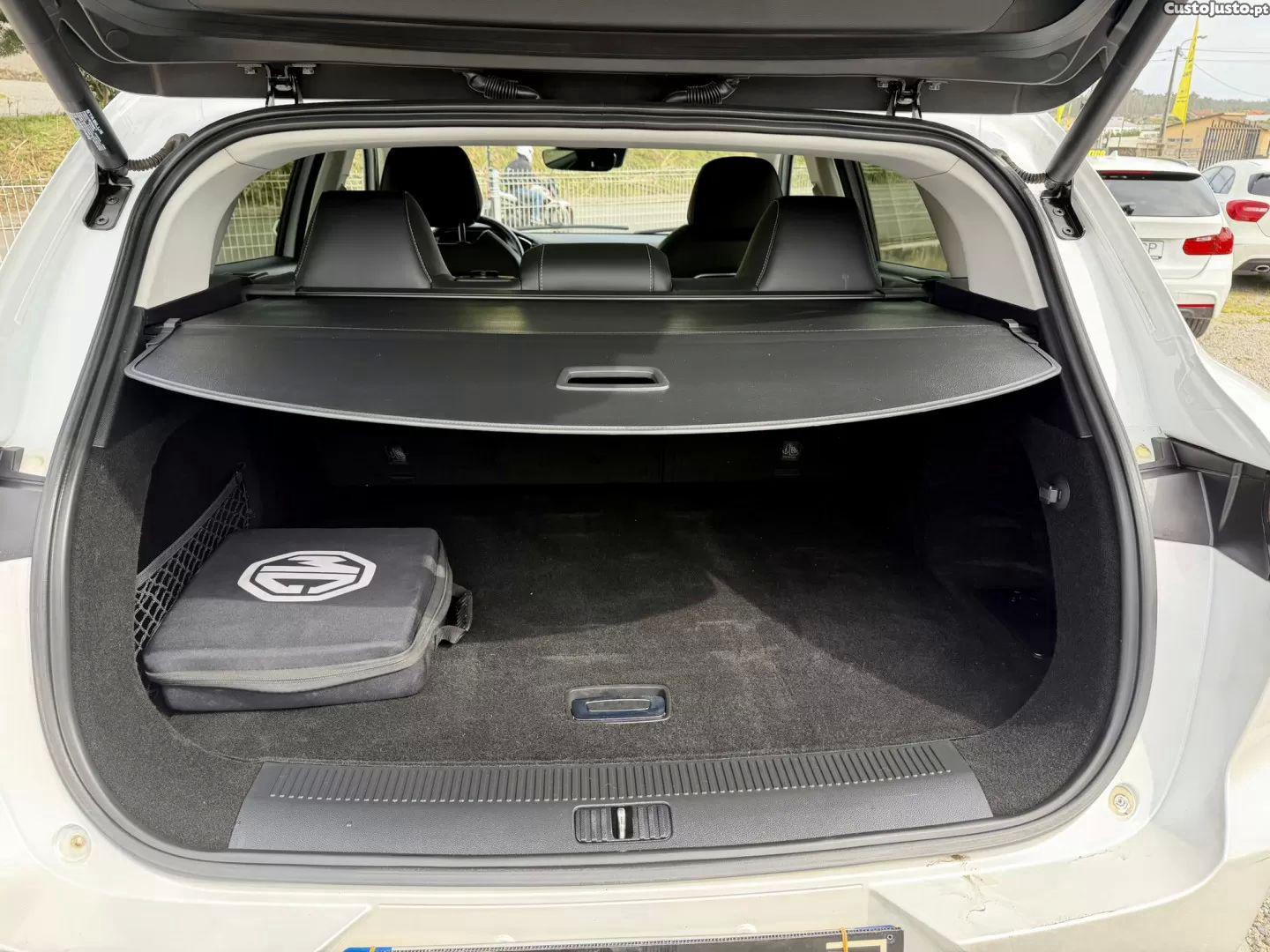MG  70 kwh luxury - 22 — photo 5