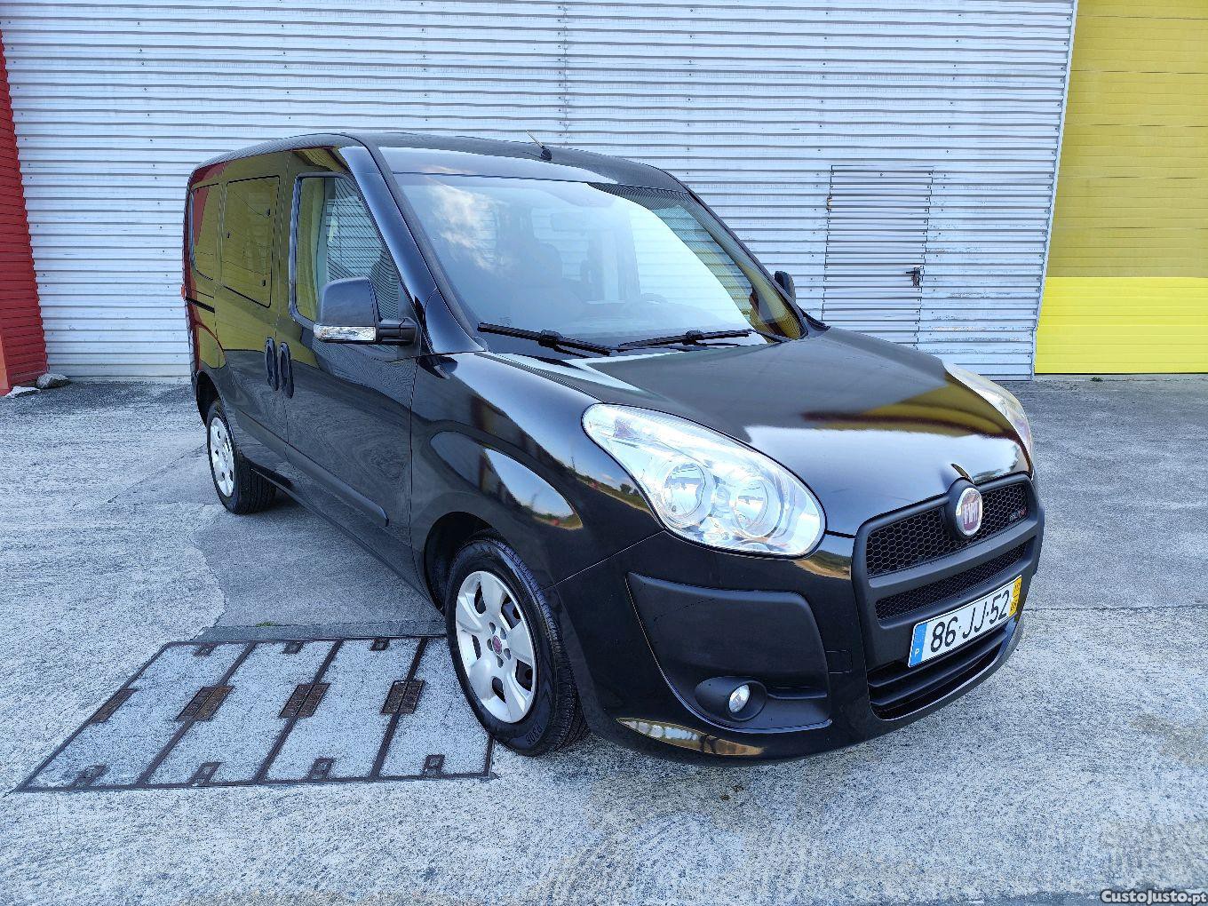 Fiat Doblo 1.3 MultiJet 5 Lugares — fotografia 9