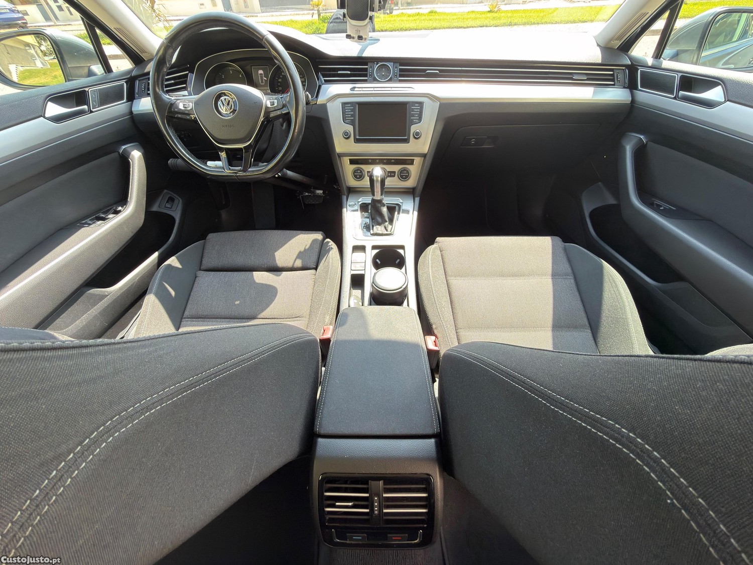 Volkswagen Passat Variant 1.6 TDI Automático — fotografia 7