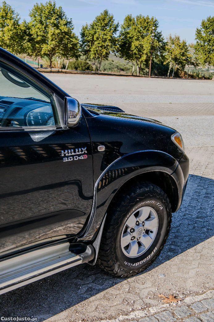 Toyota Hilux 3.0 D-4D Tracker — photo 4