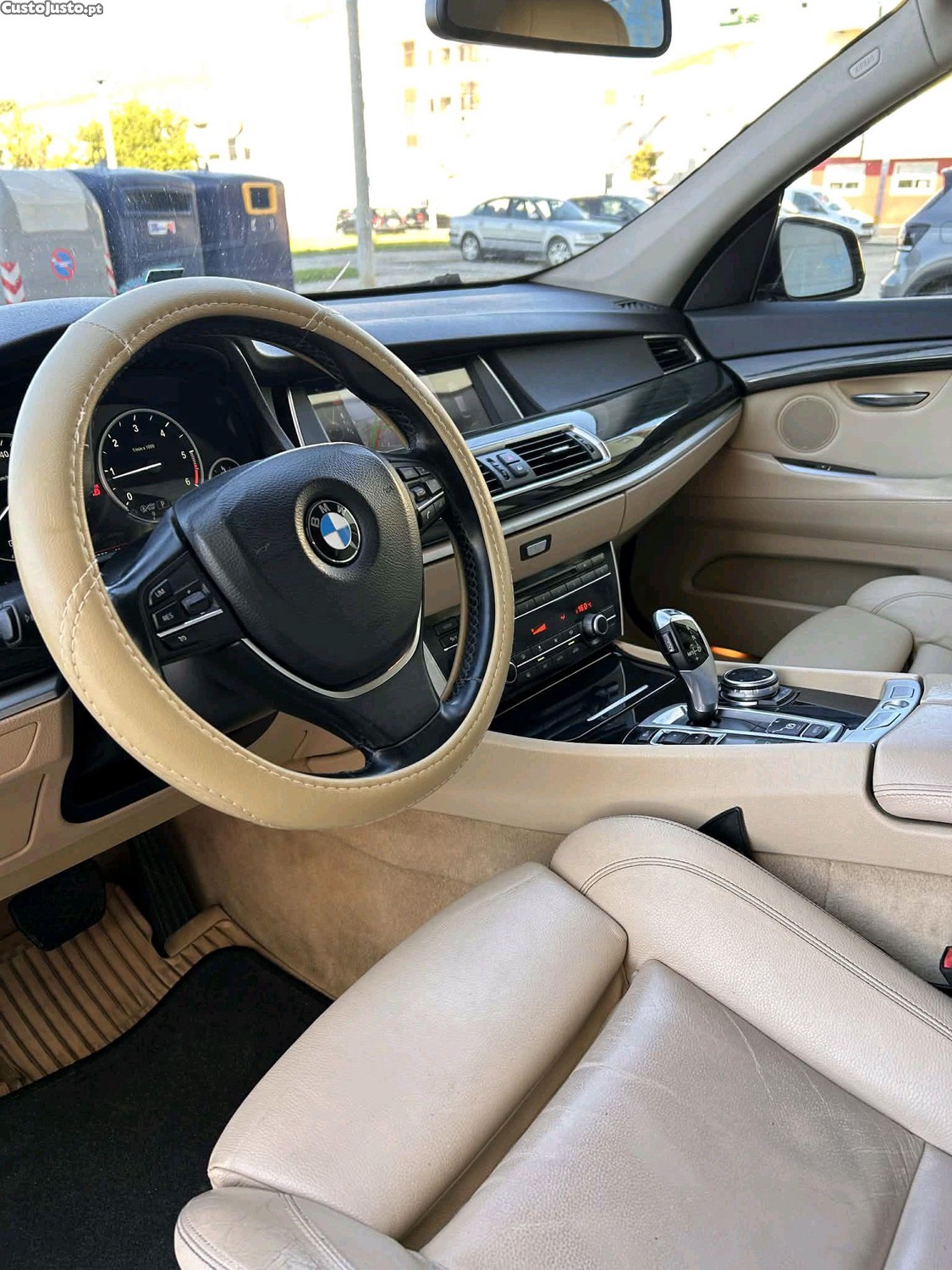 BMW 520 gran turismo luxury — fotografia 2