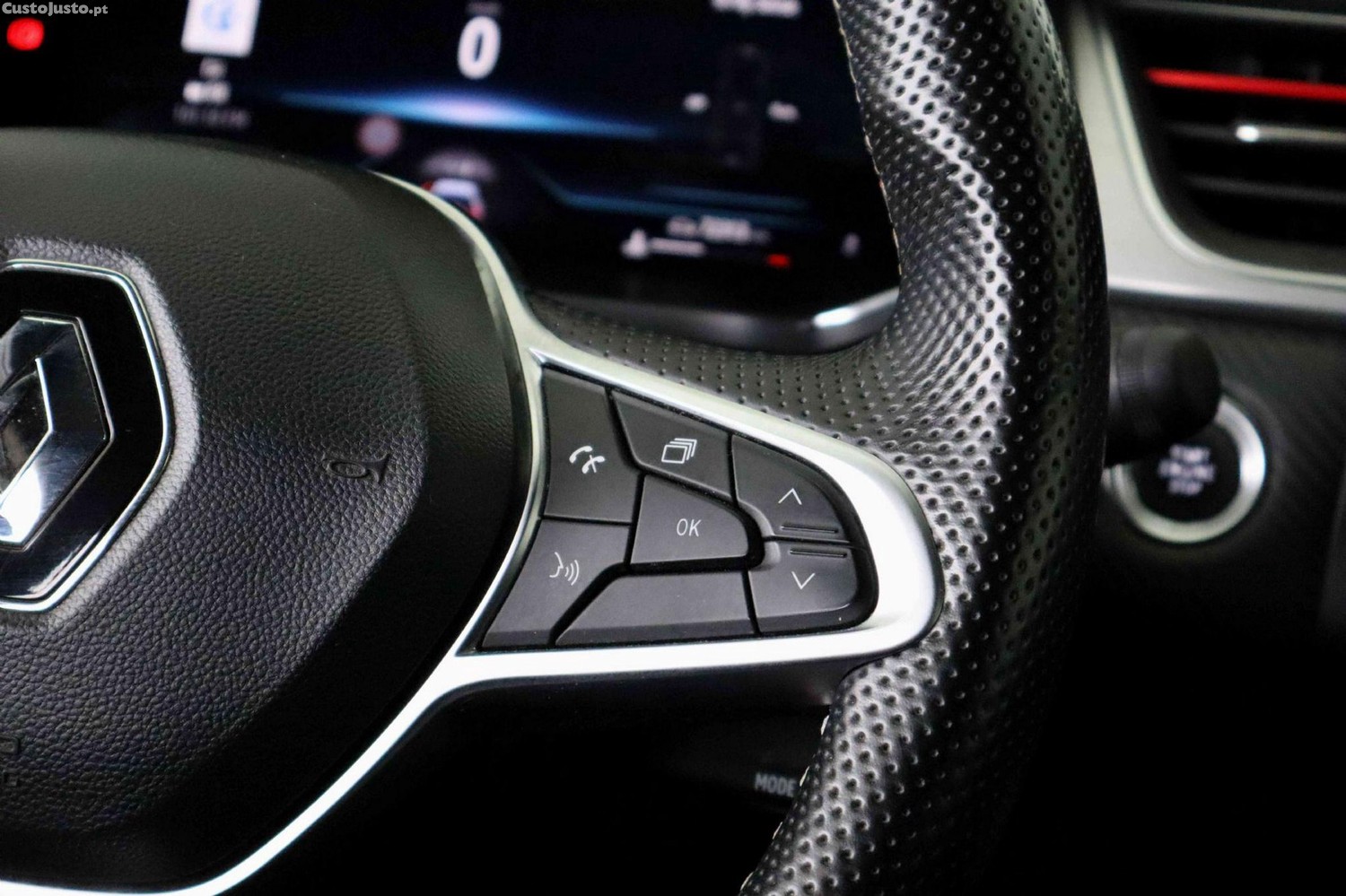 Renault Captur 1.0 TCe Techno — fotografia 11