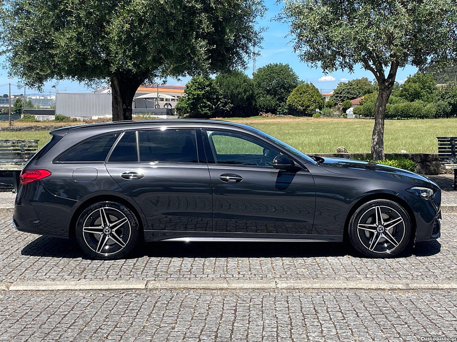 Mercedes-Benz C 300 de T 9G-TRONIC AMG Line — fotografia 9