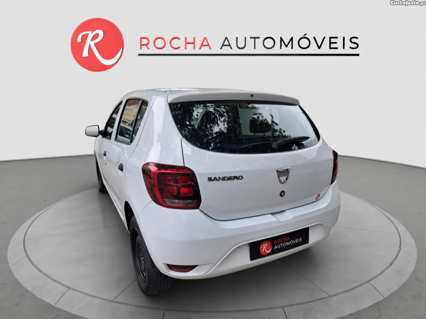 Dacia Sandero 1.0 Ambiance — fotografia 6