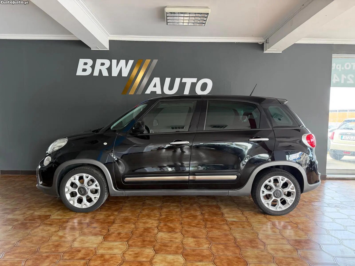 Fiat 500L 1.3 MJ Trekking S&S — photo 2