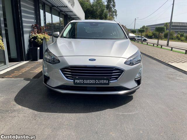 Ford Focus 1.5 TDCi ECOBlue Con — photo 2