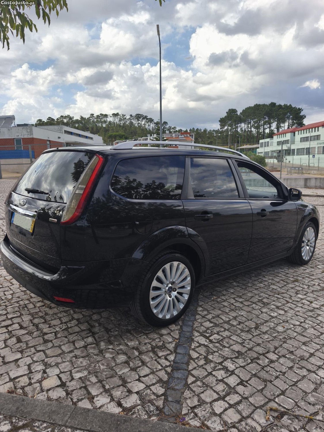 Ford Focus 1.6 — fotografia 2