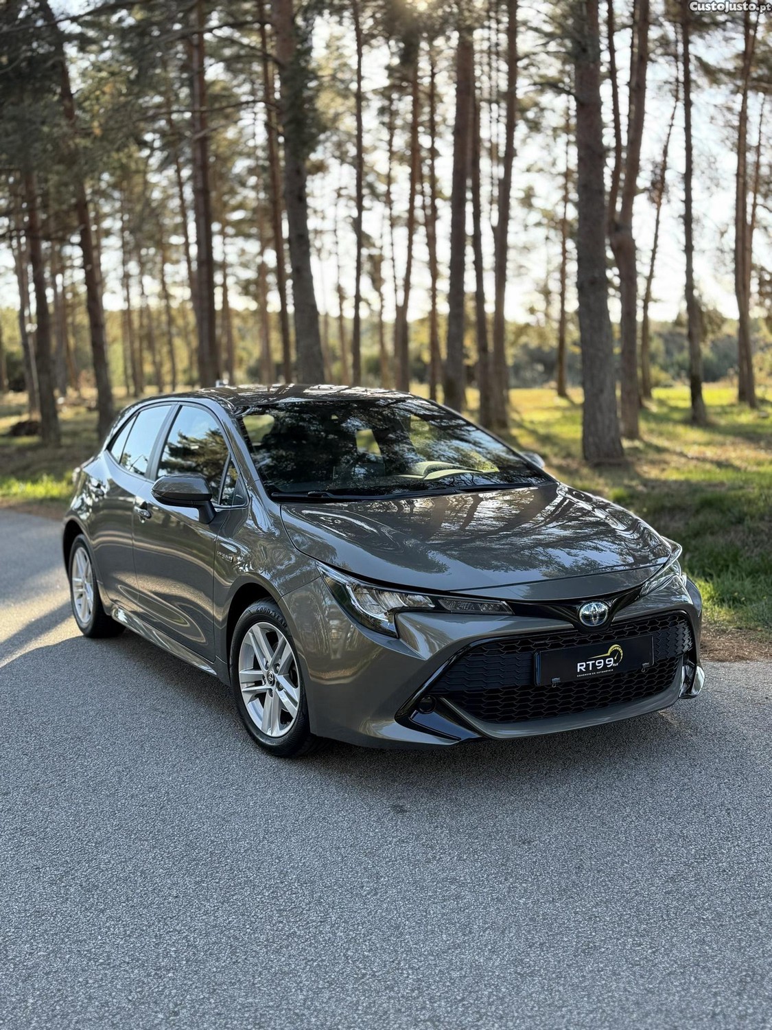 Toyota Corolla 1.8 HYBRID | COMFORT | IVA DEDUTIVEL - 20 — photo 3
