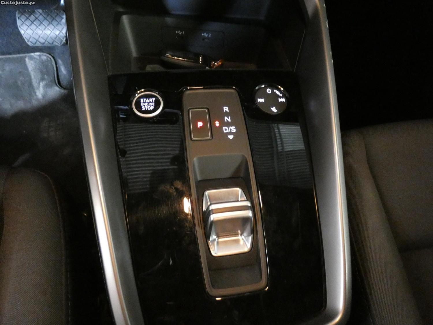 Audi A3 Limousine 30 TDI S line S tronic — fotografia 4