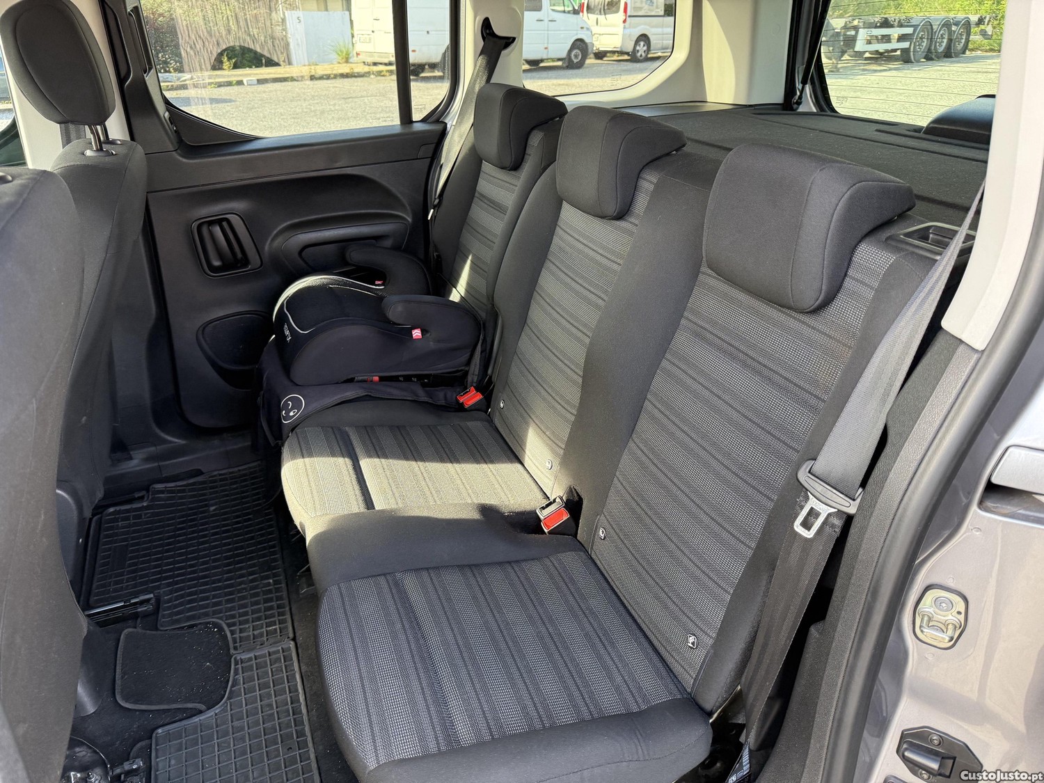 Opel Combo Life — fotografia 3